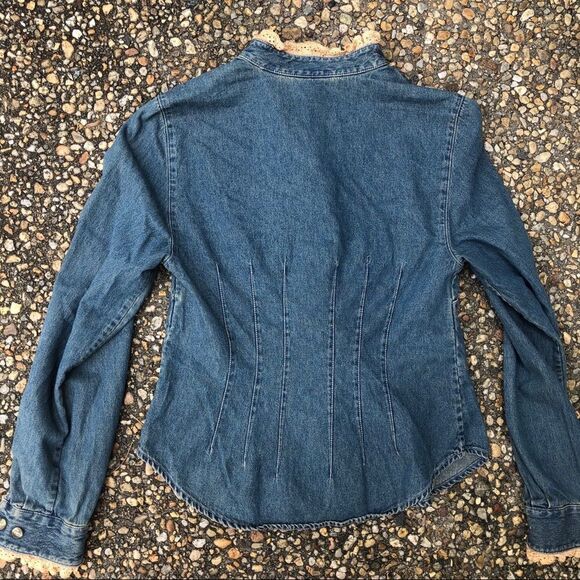 Vtg denim and lace trim prairie top blouse 6p - Picture 2 of 6
